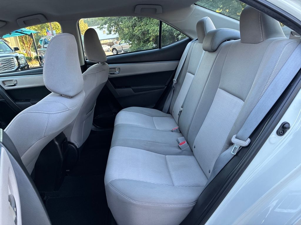 2014 Toyota Corolla LE Eco photo 23