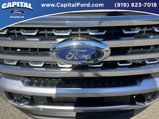2023 Ford F-250 photo 10