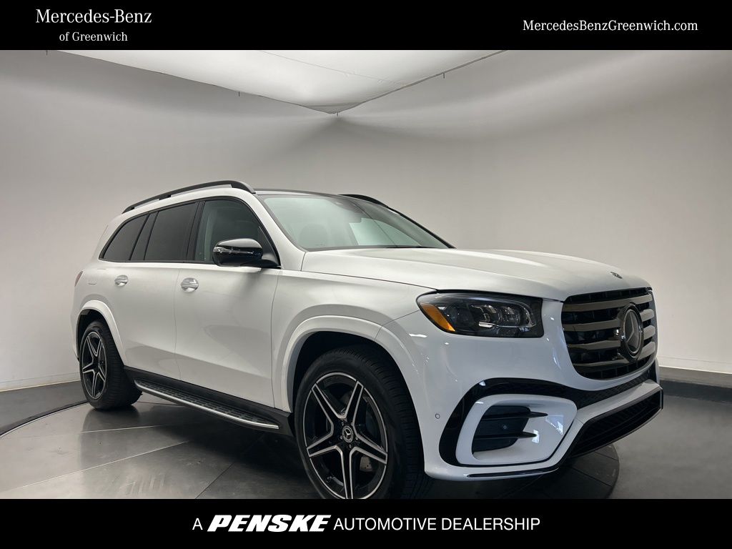 2026 Mercedes-Benz GLS Base's photo