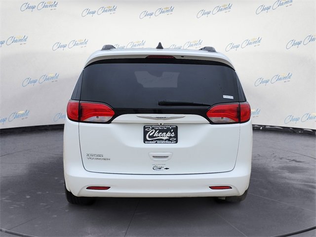 2021 Chrysler Voyager LXi photo 4