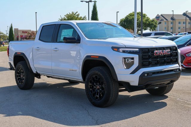 2026 GMC Canyon Elevation's photo