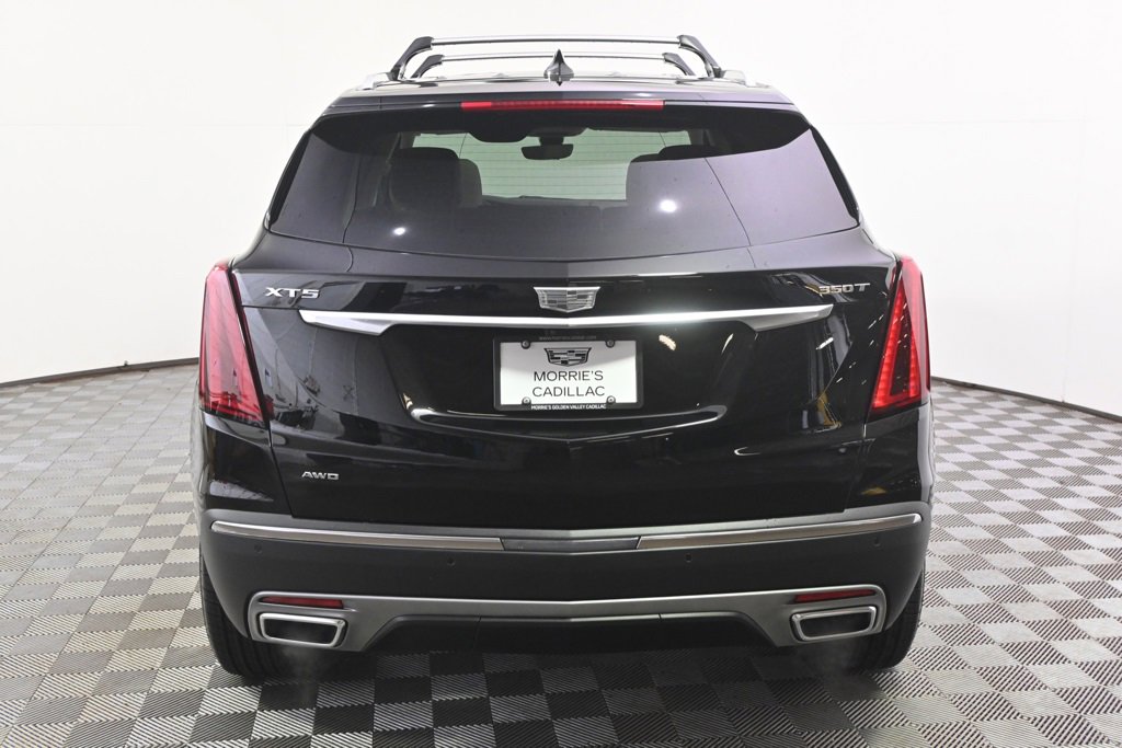 2025 Cadillac XT5 Premium Luxury photo 2