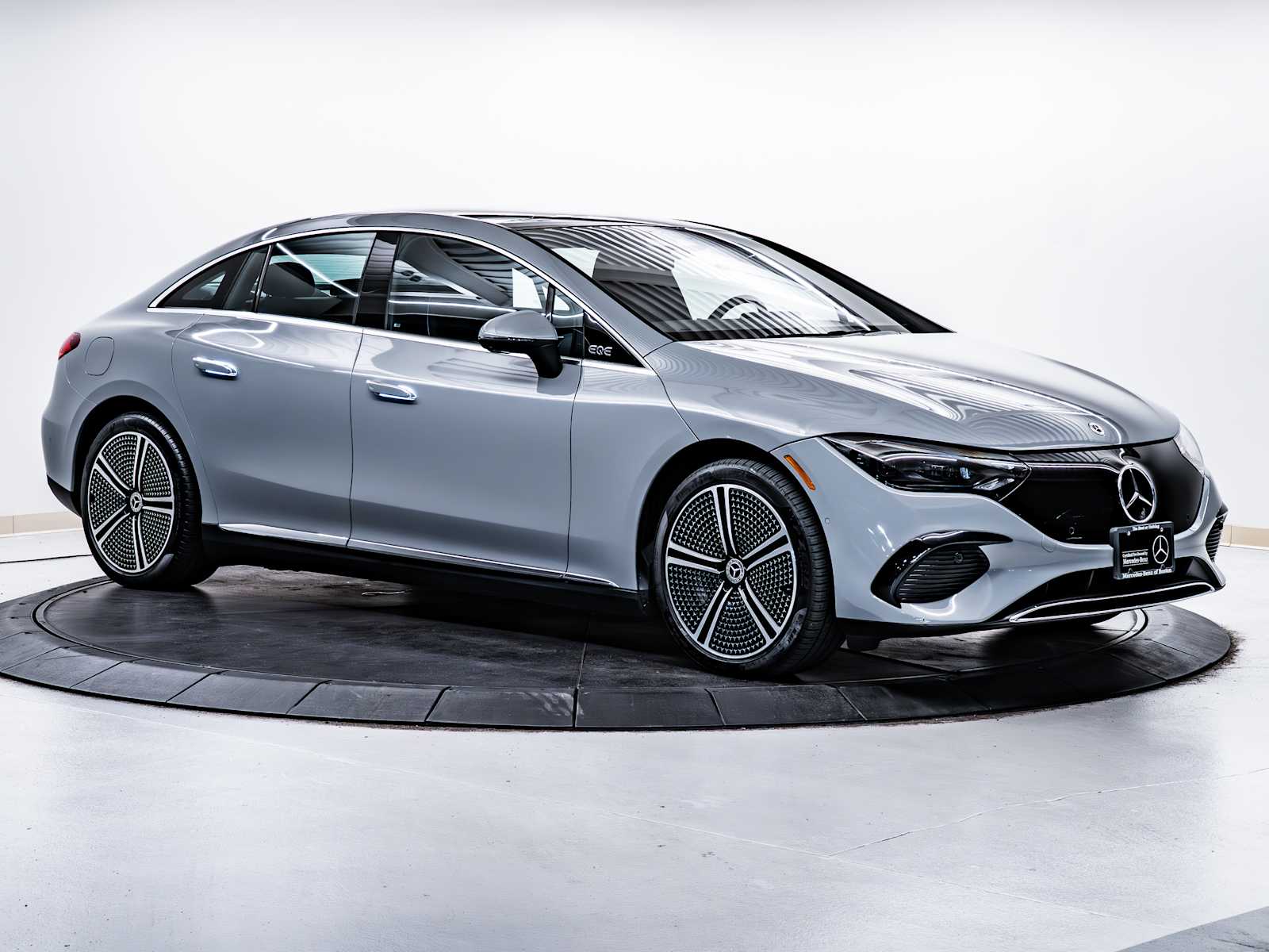 2023 Mercedes-Benz EQE Base's photo