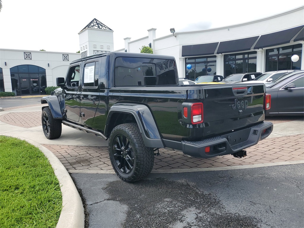2024 Jeep Gladiator photo 4