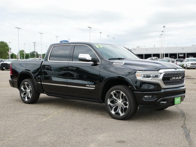 PRE-OWNED 2023 RAM 1500 LIMITED