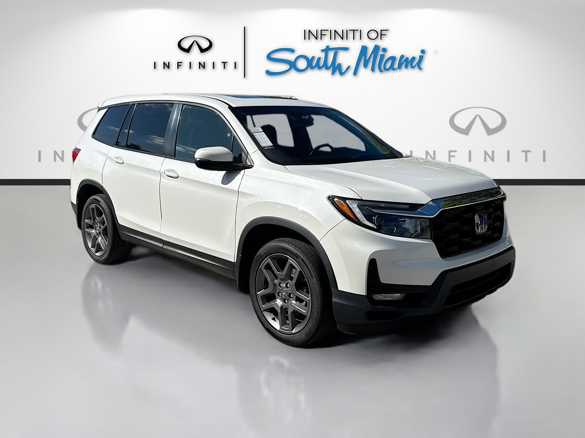 2023 Honda Passport EX-L's photo