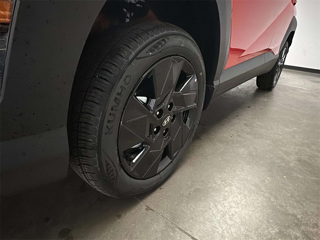 2026 Hyundai Kona SEL photo 3