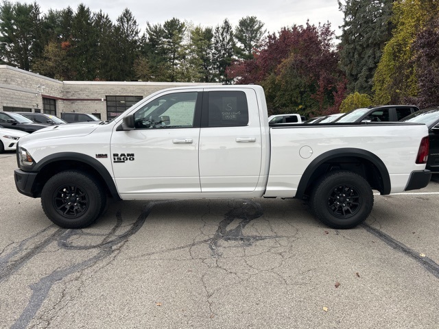 2022 Ram 1500 Classic Warlock photo 2