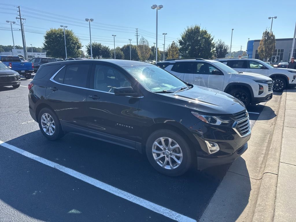 2020 Chevrolet Equinox LT photo 3