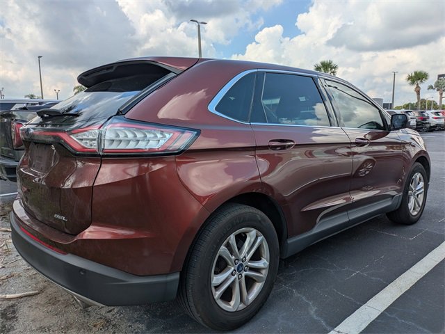 2015 Ford Edge SEL photo 2
