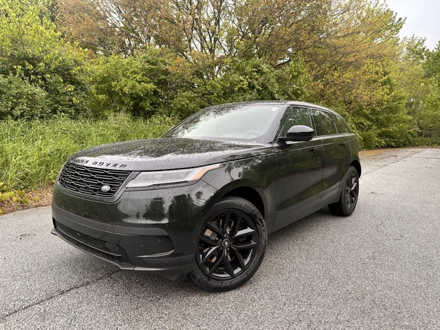 2026 Land Rover Range Rover Velar S's photo