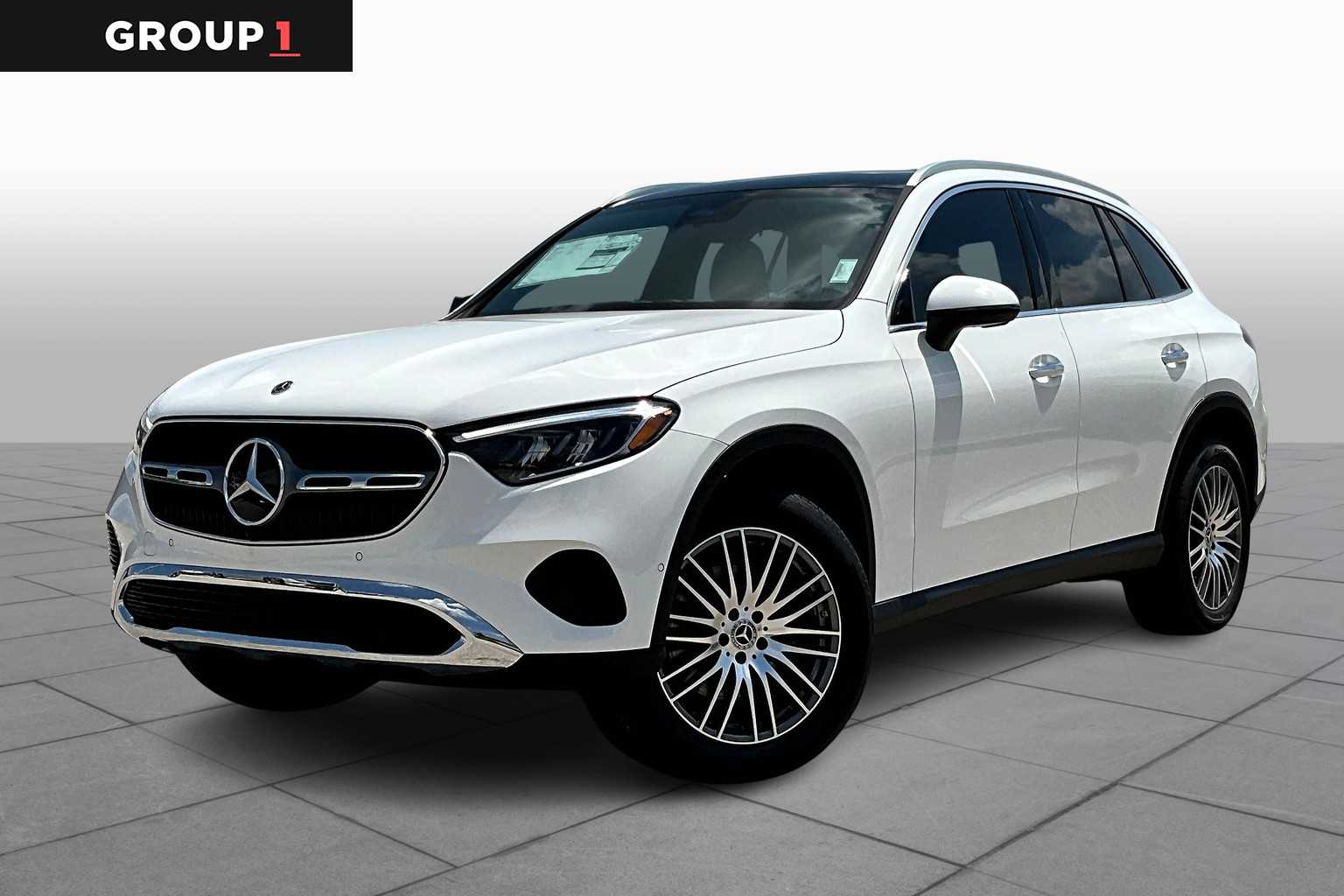 2026 Mercedes-Benz GLC Base's photo