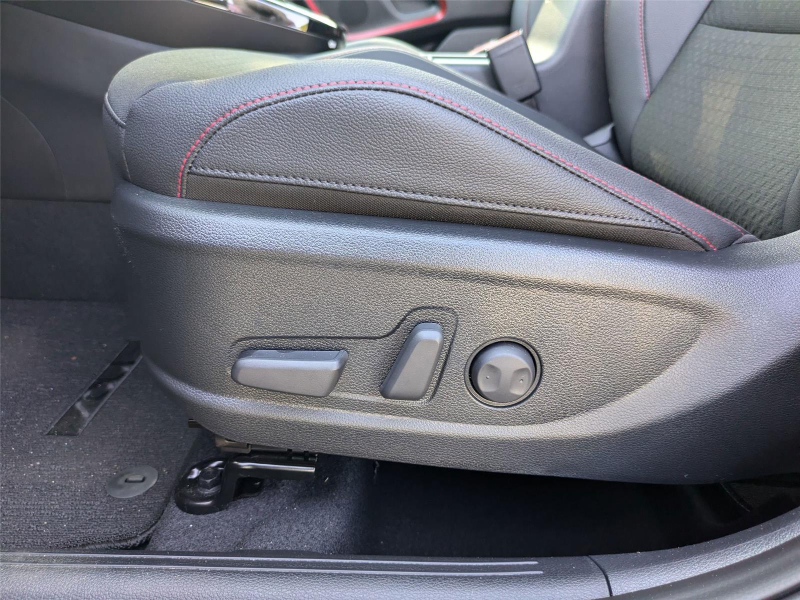 2025 Kia Soul GT-Line photo 16