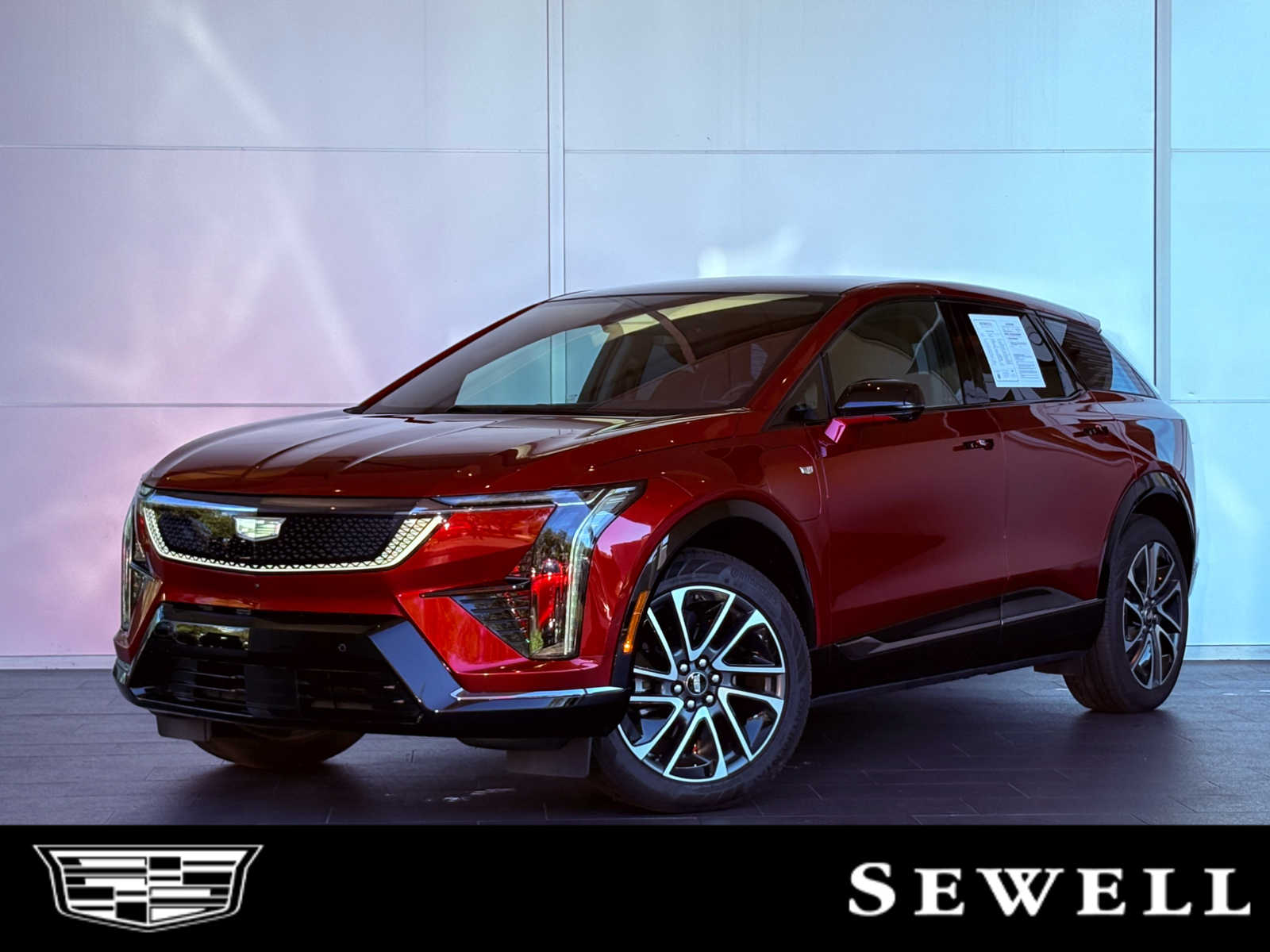 2025 Cadillac OPTIQ Sport 2