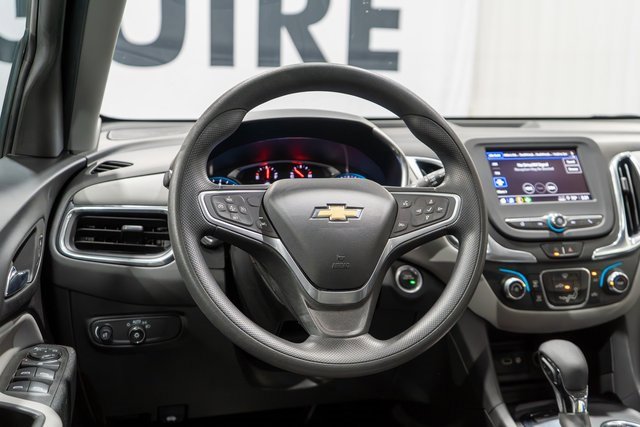 2022 Chevrolet Equinox LS photo 10