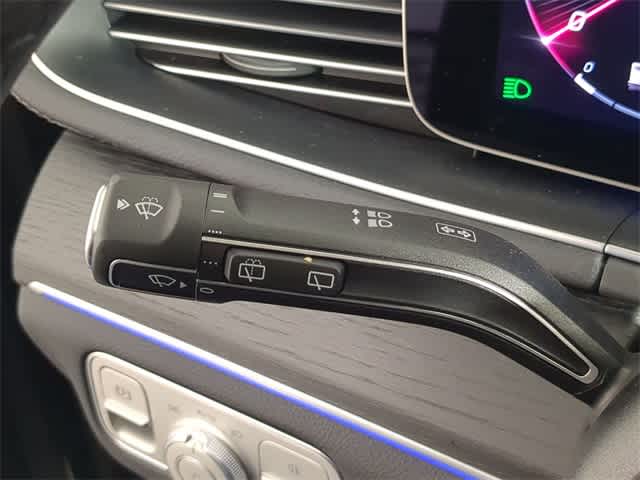 2025 Mercedes Benz GLS 450 photo 26