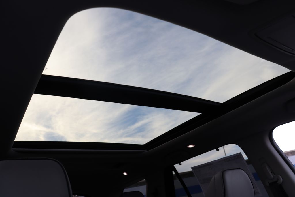 2025 Honda Pilot Elite photo 28