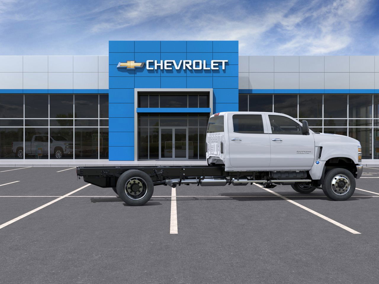 2025 Chevrolet Silverado 5500HD Work Truck photo 4