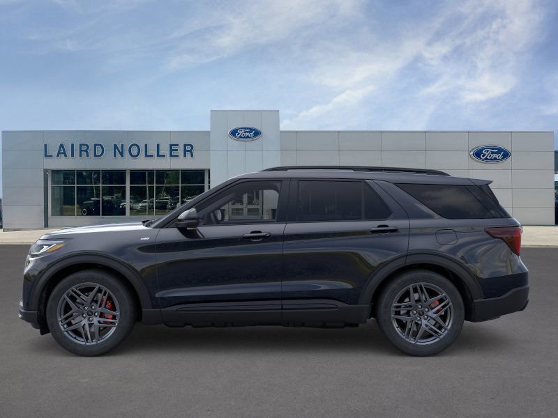 2025 Ford Explorer ST-Line photo 2