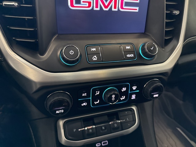 2023 Gmc Acadia SLT photo 29