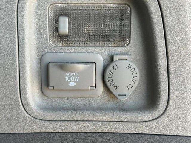 2011 Toyota Sienna Limited photo 34
