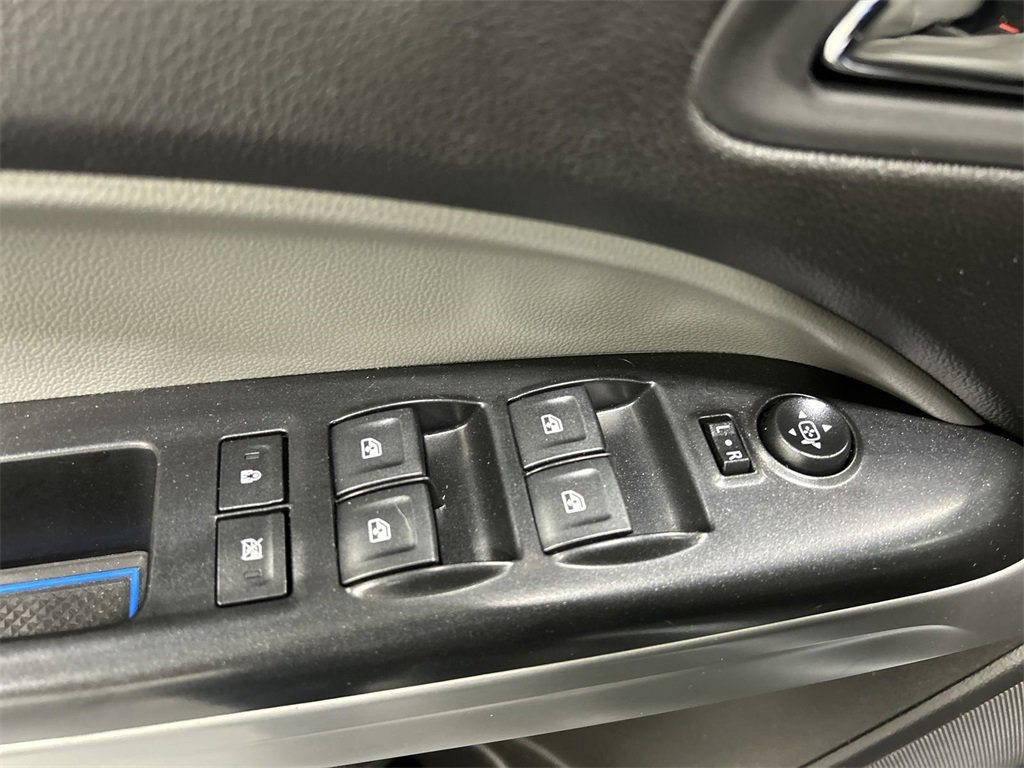 2018 Chevrolet Colorado LT photo 14