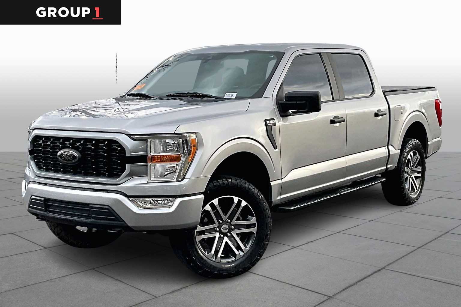 2021 Ford F-150 XL's photo