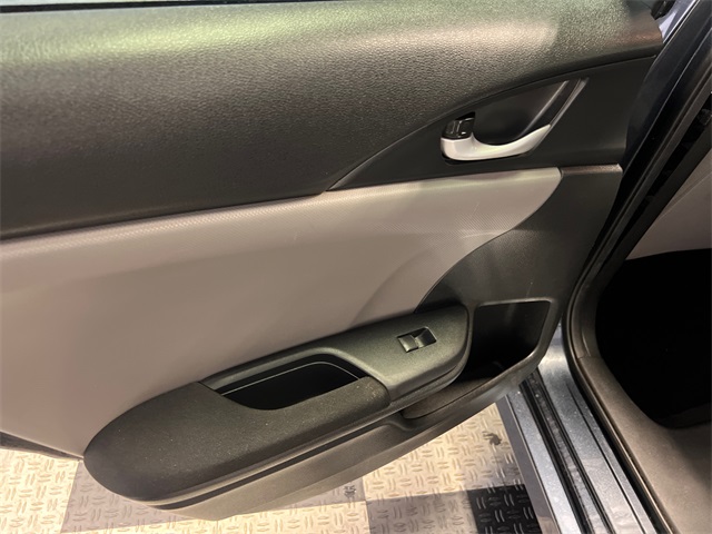 2020 Honda Civic LX photo 17