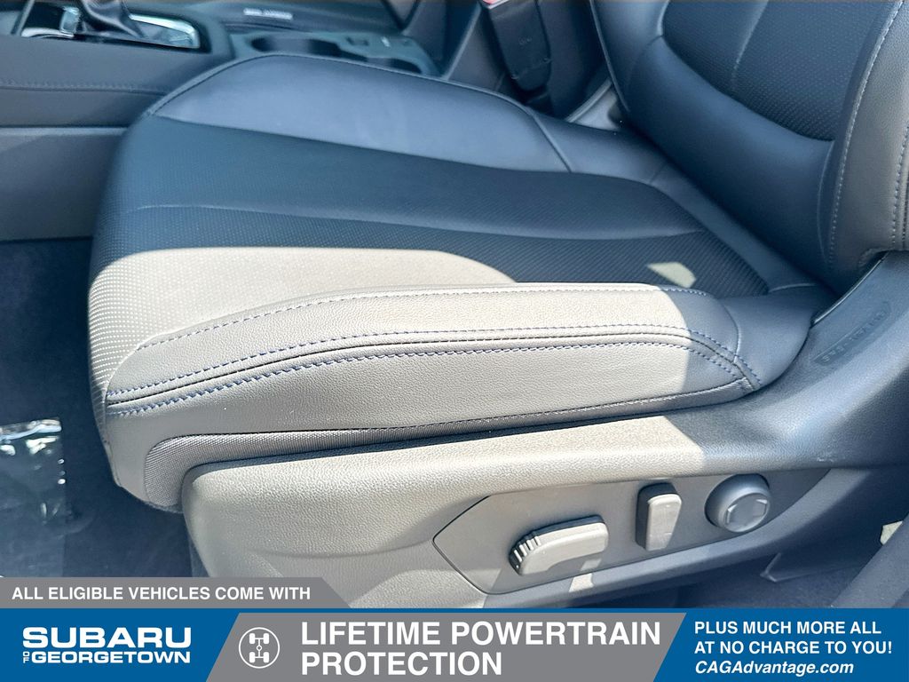 2025 Subaru Forester Limited photo 19