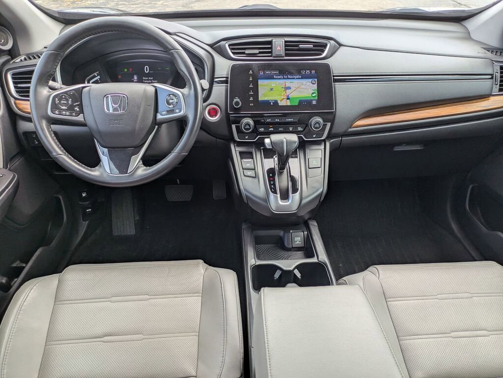 2019 Honda CR-V Touring photo 23