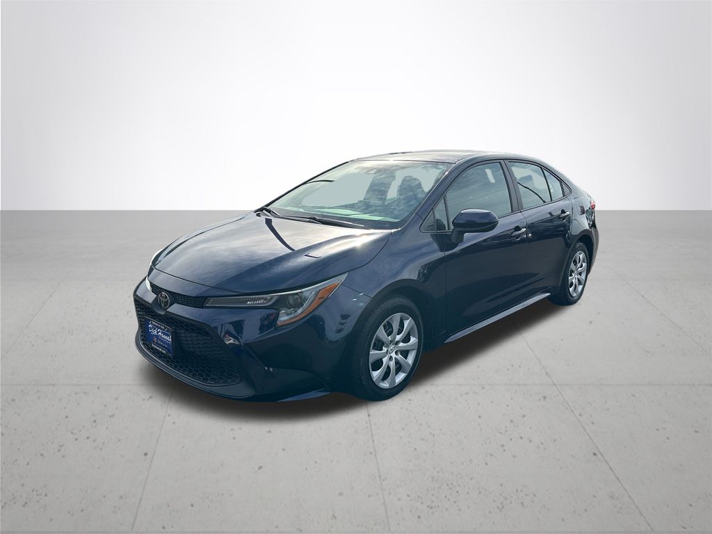 2022 Toyota Corolla LE photo 2