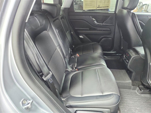 2022 Lincoln Corsair Standard photo 39
