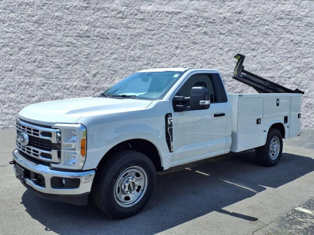 2023 FORD F-350 - Image 24