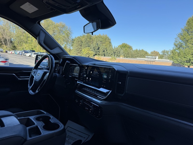 2022 Chevrolet Silverado 1500 LT photo 40