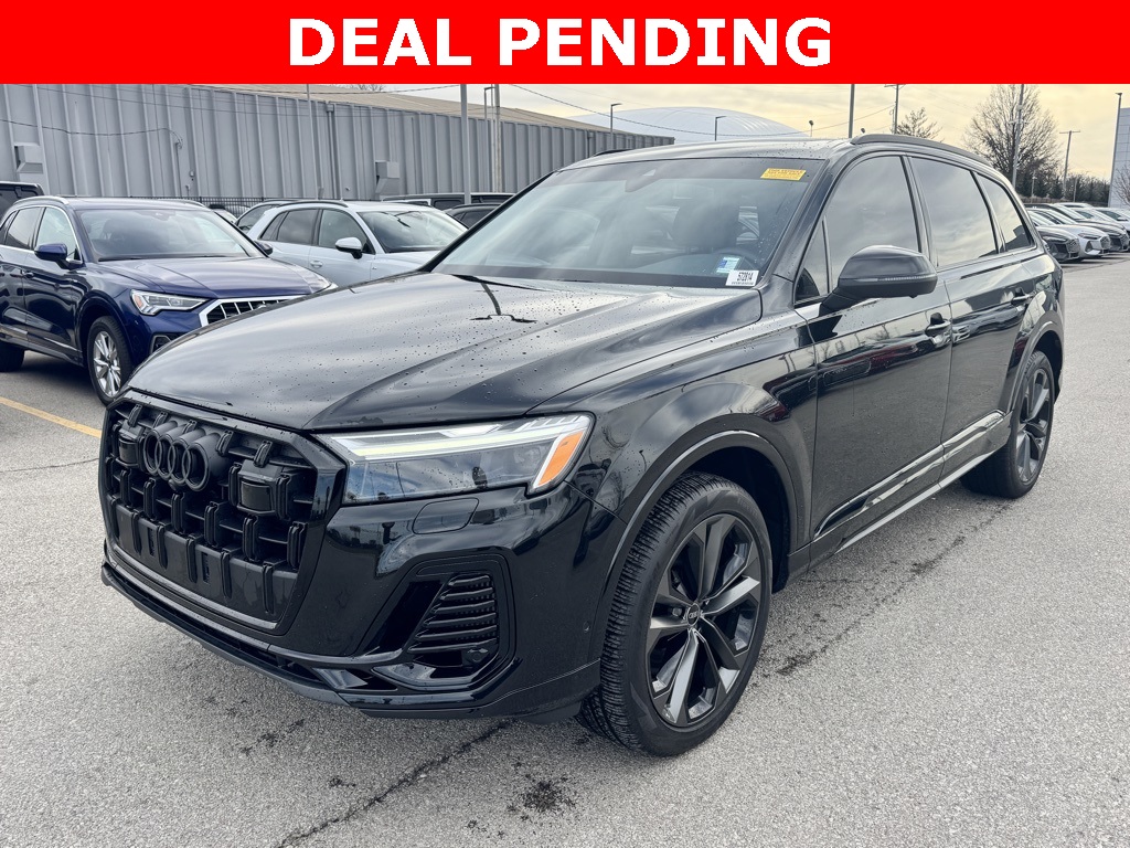 2025 Audi Q7 Premium Plus's photo