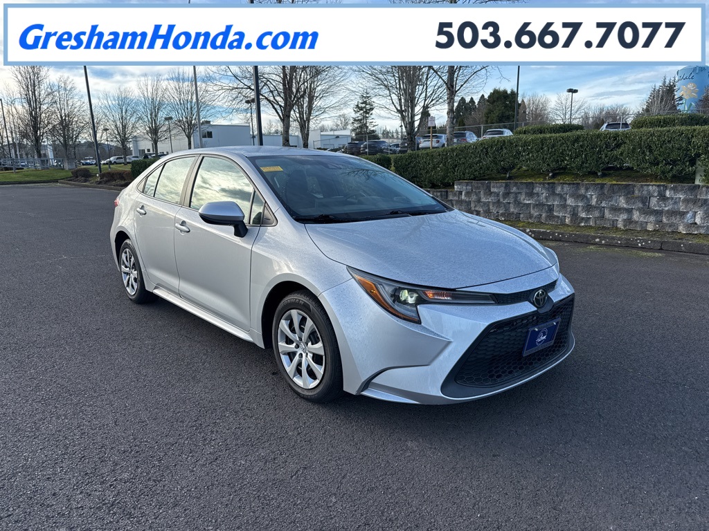 2022 Toyota Corolla LE's photo