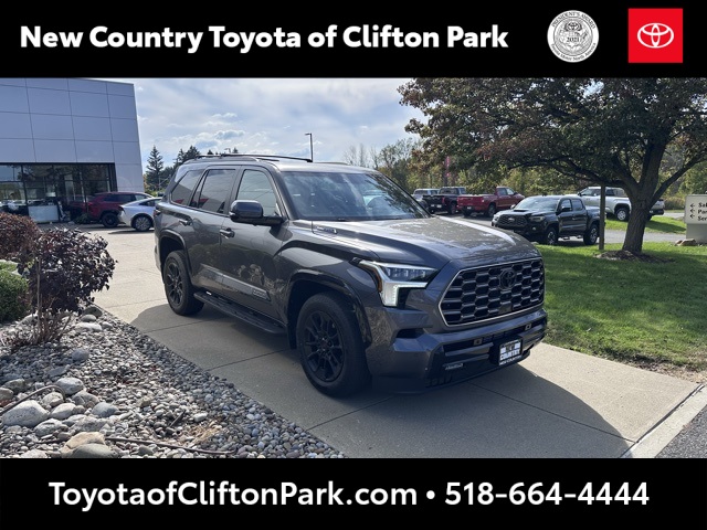 2025 Toyota Sequoia Platinum's photo