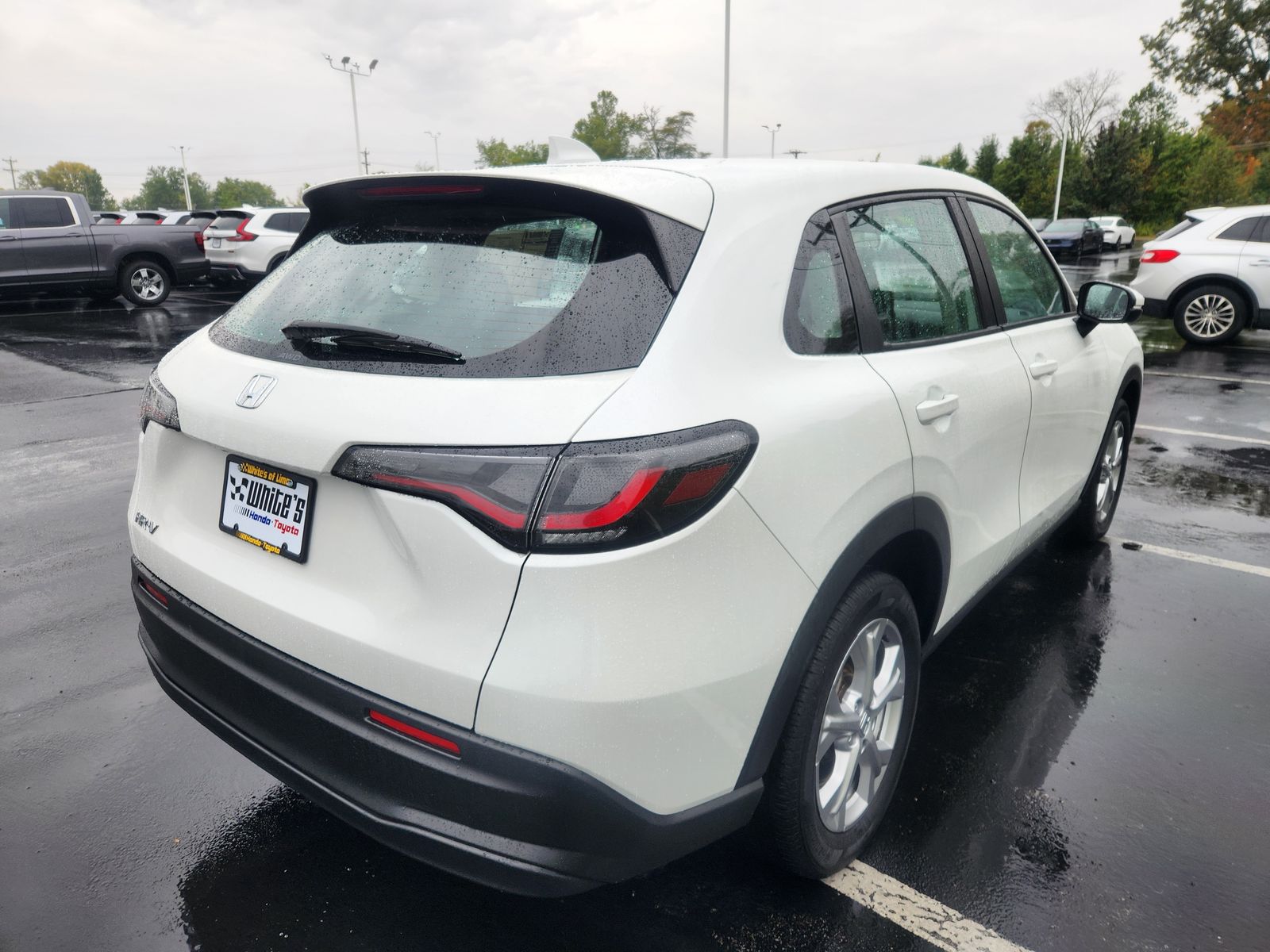 2023 Honda HR-V LX photo 6