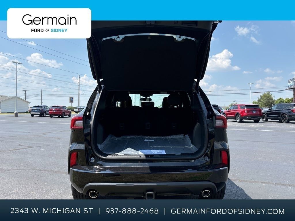 2024 Ford Escape ST-Line Select photo 15