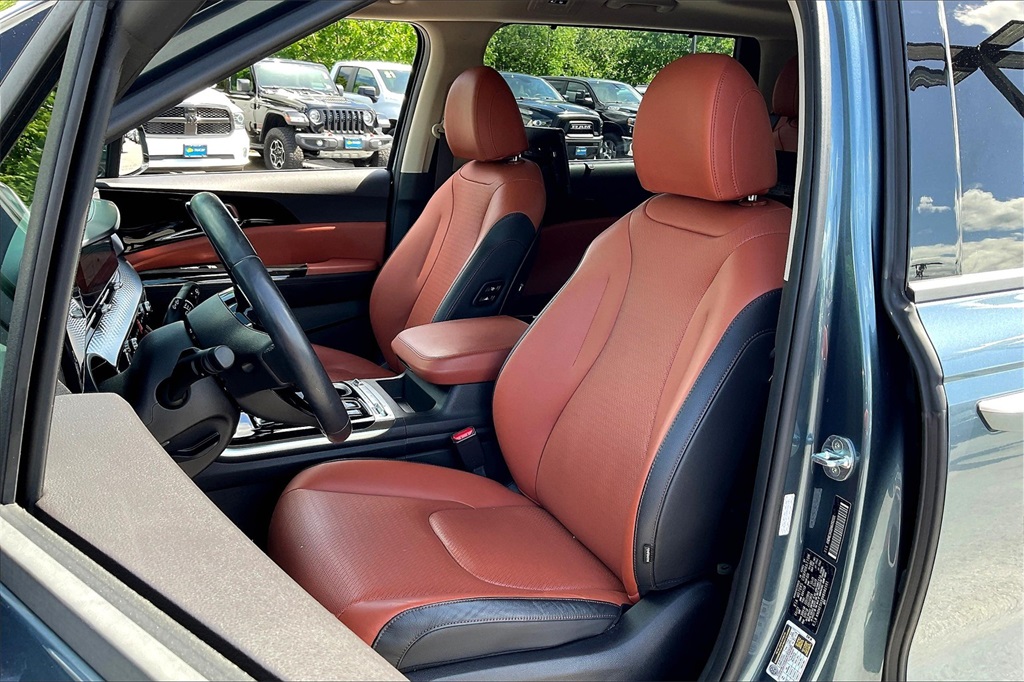 2022 Kia Carnival SX Prestige photo 9
