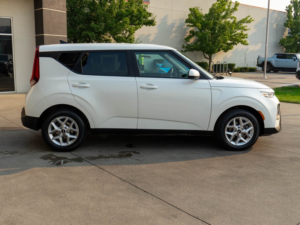 2021 Kia Soul LX S X-Line photo 6