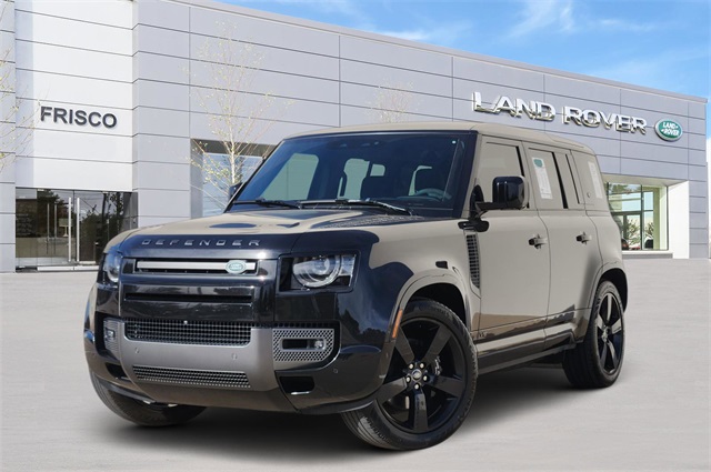 2023 Land Rover Defender V8's photo