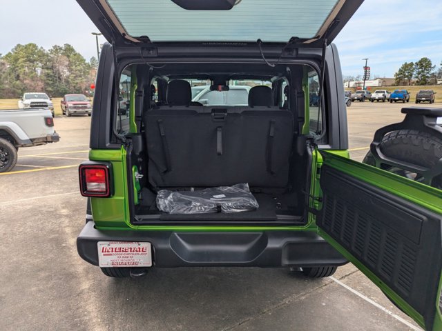 2025 Jeep Wrangler Sport S photo 4