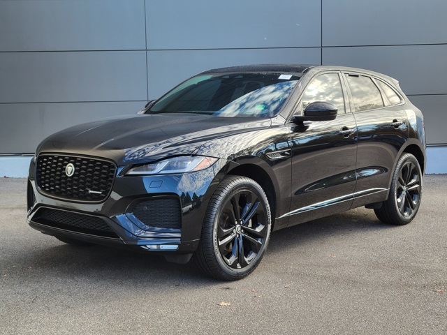 2024 Jaguar F-PACE R-Dynamic S's photo