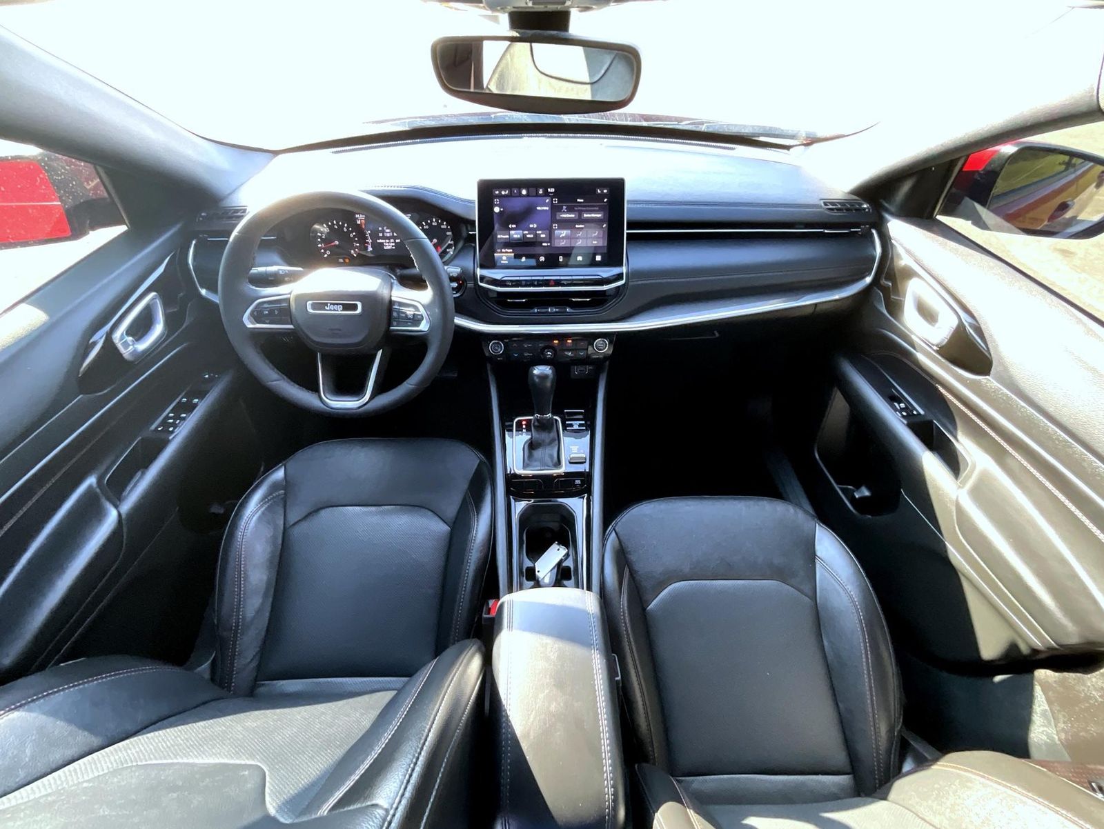 2023 Jeep Compass Limited photo 13