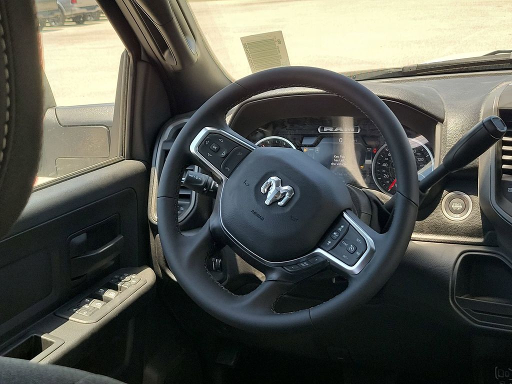 2025 Ram 3500 Tradesman photo 19