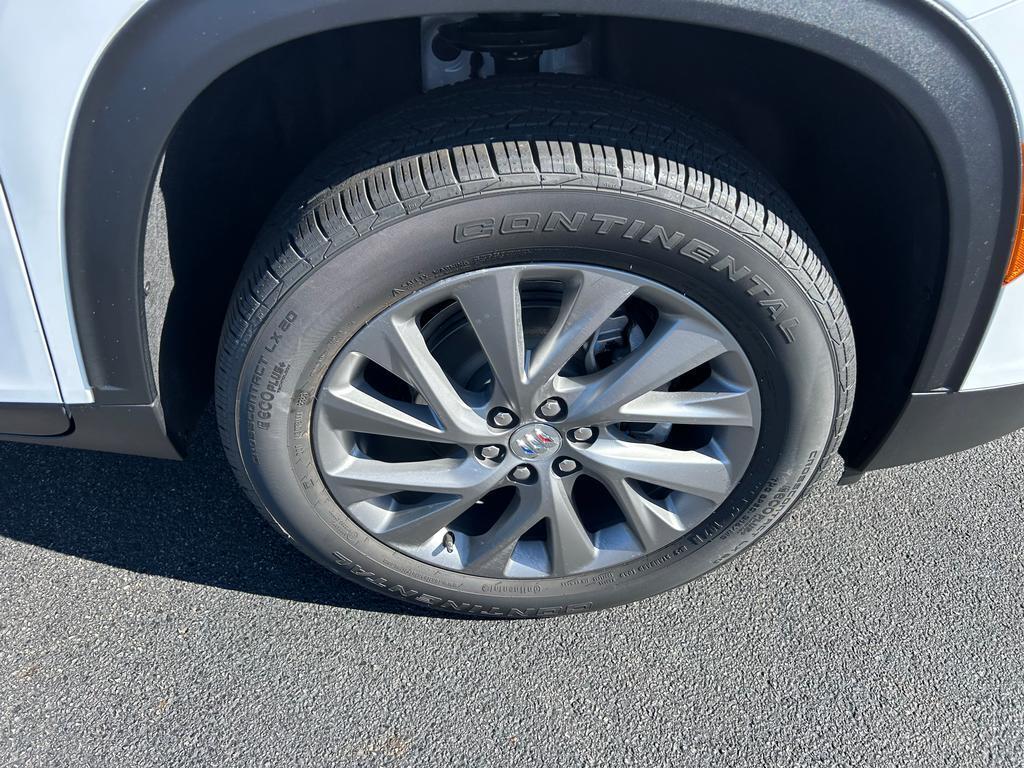 2026 Buick Enclave Preferred photo 17