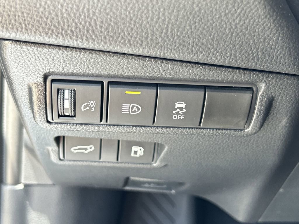 2025 Toyota Corolla Cross Hybrid S photo 26