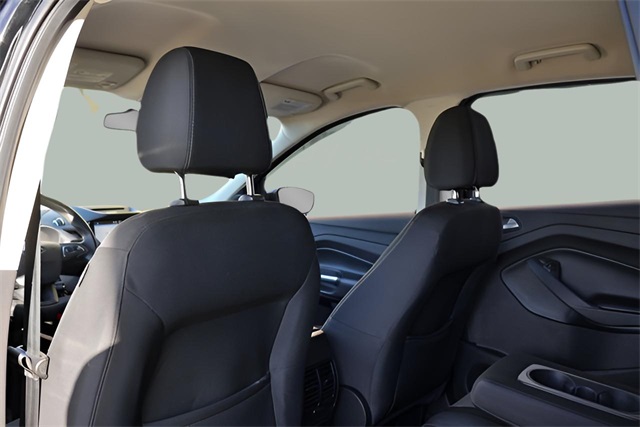 2017 Ford Escape SE photo 4