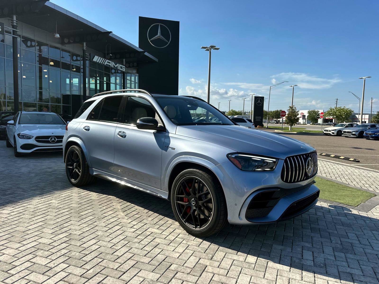 2025 Mercedes Benz GLE AMG 63 4MATIC photo 2